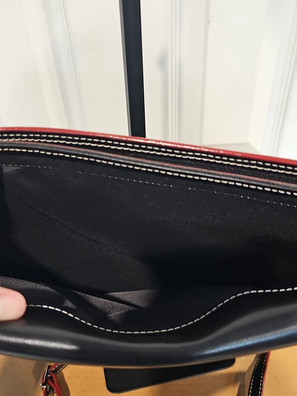 Lodis Smooth Black Leather Flap-over Business Portfolio /Laptop Bag NIB
